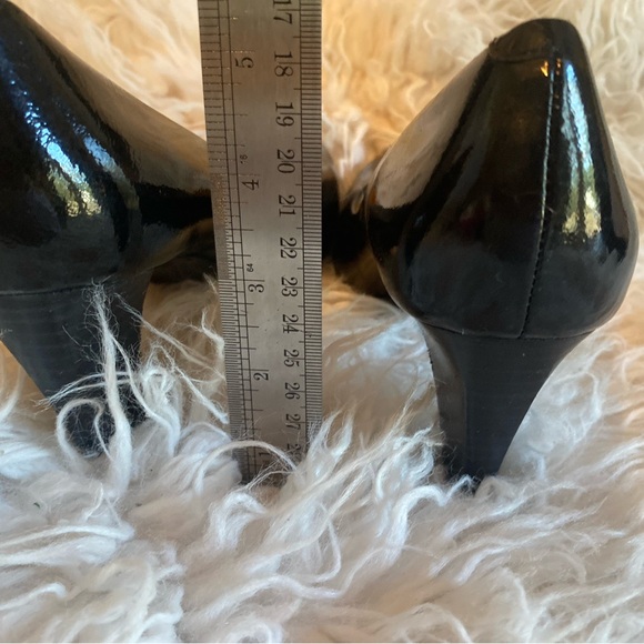 Coach 3in chunky heels, black patent size 61/2, nwot - Picture 5 of 5